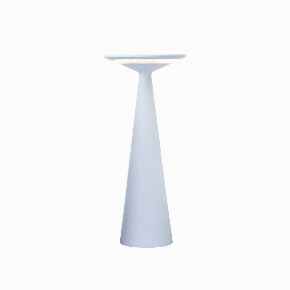 Bama cordless table lamp with sleek design, LED rechargeability, and touch control.